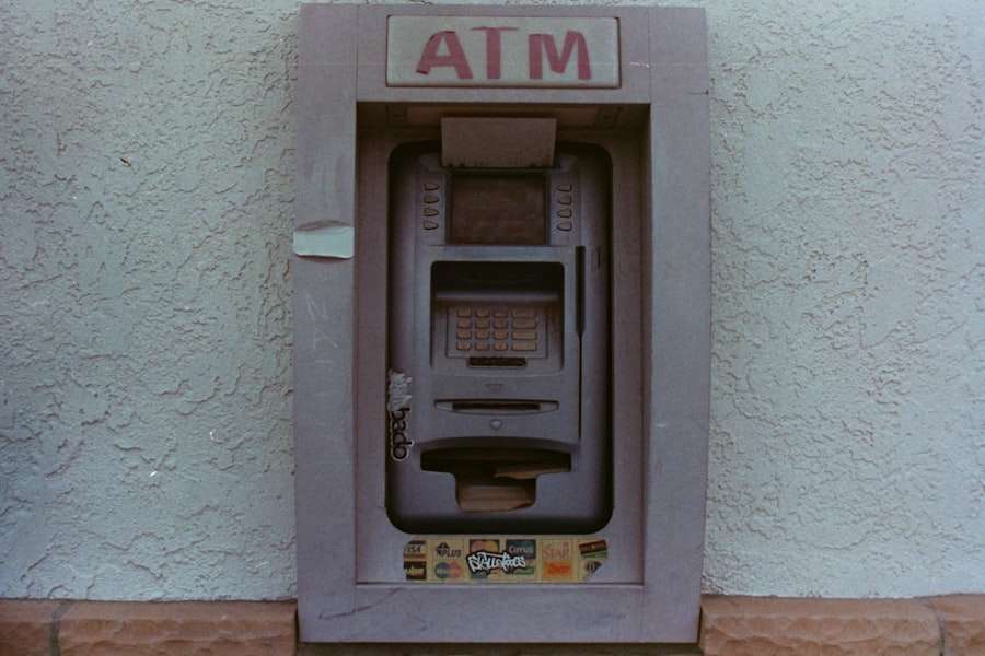 Photo Relationship Bank